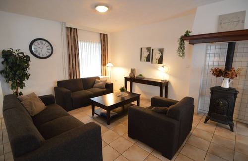Municipality of Valkenswaard Villa | Mansión con Patrimonio en Valkenswaard cerca del bosque
