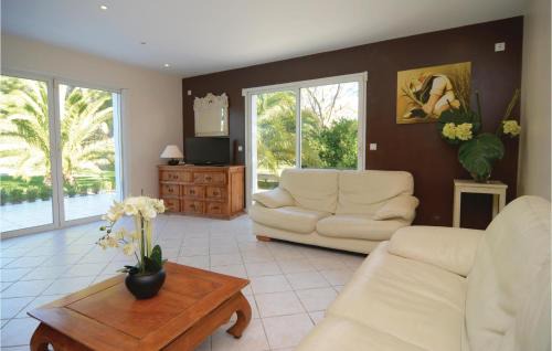 Villeneuve-les-Maguelone Casa | Lovely Home In Villen-Lès-Maguelone