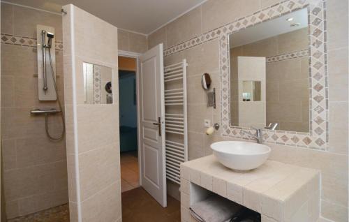 Villeneuve-les-Maguelone Casa | Lovely Home In Villen-Lès-Maguelone