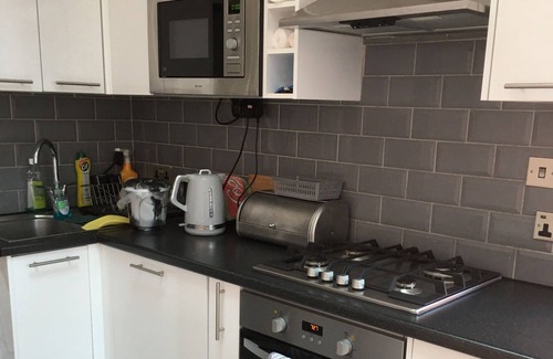Edgware Apartamento | Lovely. Holiday home. Sleeps 4