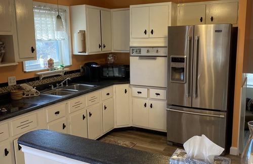 Cheviot Casa | Lovely home away from home 4 BR 3 ba