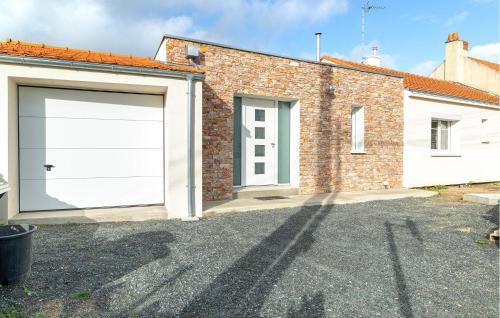 Saint-Brevin-les-Pins Casa | Lovely Home In Saint-Brevin-Les-Pins
