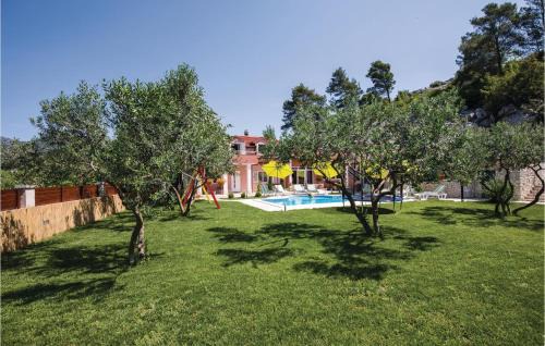 Ploce Casa | Lovely Home In Bacina With Wifi