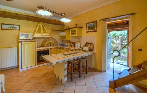 Cortona Casa | Lovely Home In Cortona With Kitchen