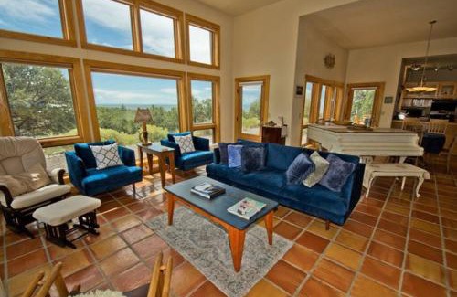Baca Grande Casa | Lovely Home in Crestone (Great Views!)