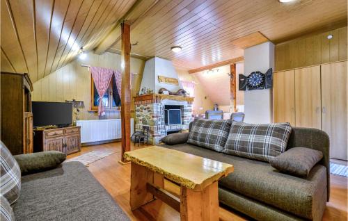 Ogulin Casa | Lovely Home In Dreznica With Sauna