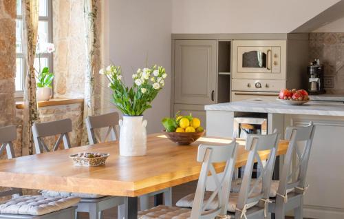 Sibenik Casa | Lovely Home In Dubrava Kod Sibenika