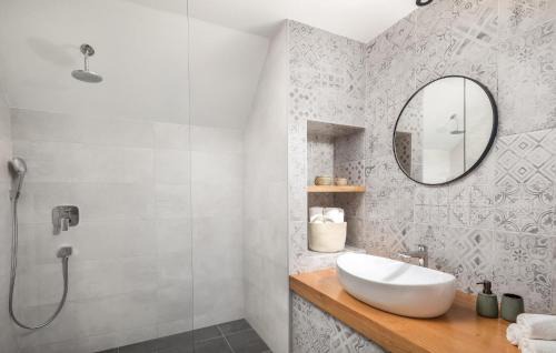 Sibenik Casa | Lovely Home In Dubrava Kod Sibenika