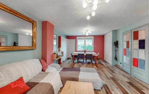 Geispolsheim Casa | Lovely Home In Geispolsheim With Wifi
