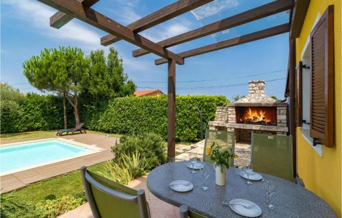 Kastel Casa | Lovely Home In Kastel With Wifi