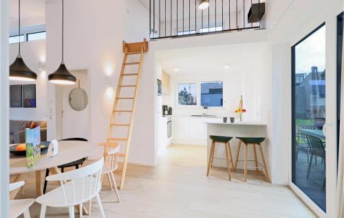 Lembruch Casa | Lovely Home In Lembruchdümmer See