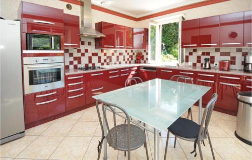 Les Salles-du-Gardon Casa | Lovely Home In Les Salles Du Gardon