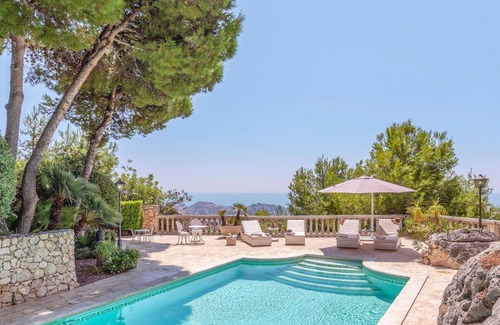 Pinares de San Anton Casa | Preciosa casa en Málaga