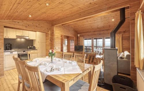 Fehrenbach Casa | Lovely Home In Masserberg With Wifi