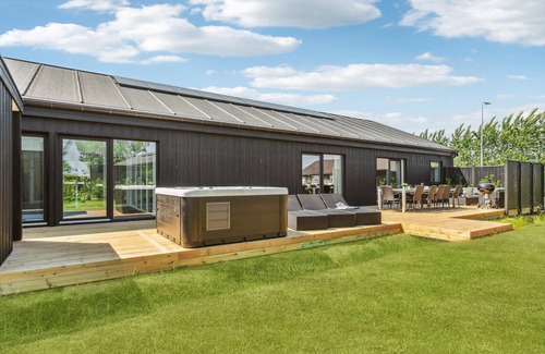 Snogebaek Casa | Preciosa casa en Nexø con sauna