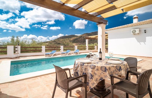 Periana Casa | Preciosa casa en Periana