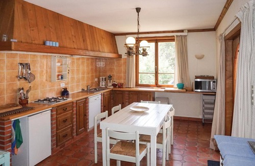 Roquebrun Casa | Preciosa casa en Roquebrun con cocina.