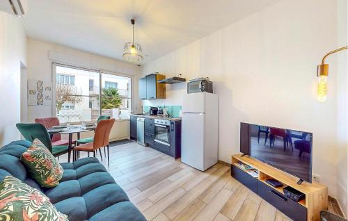 Royan Casa | Lovely Home In Royan With Wifi