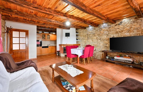 Visoko Casa | Preciosa casa en Visoko con sauna