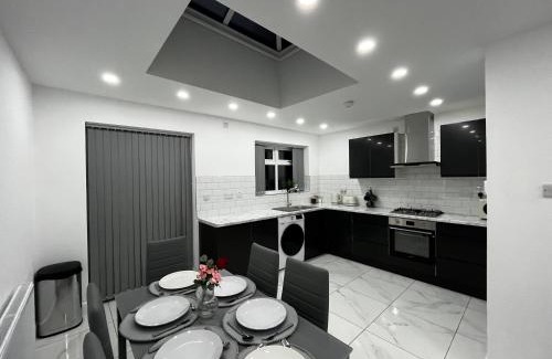 Sheldon Apartamento | Lovely Home near BHX airport, NEC