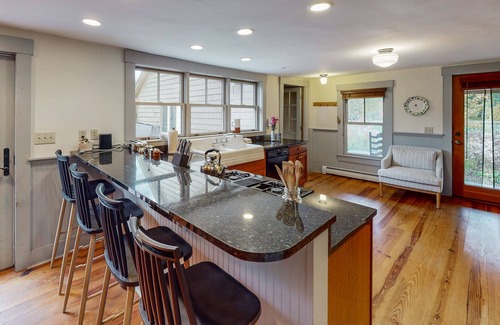 Andover Casa | Lovely home with hot tub, firepit, patio, full kitchen, & washer/dryer