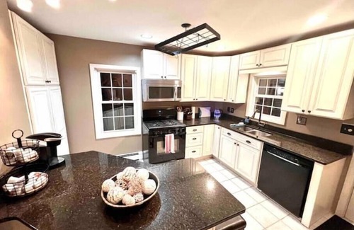 Mechanic Falls Casa | Lovely Home with Pool & Hot Tub