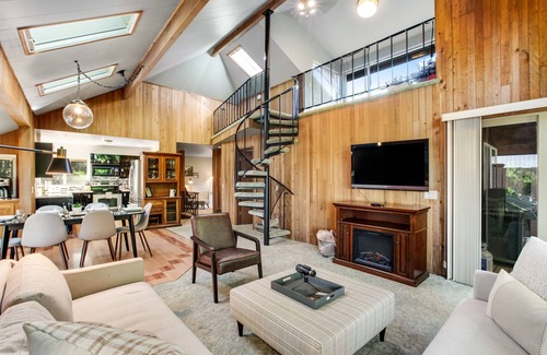 Sudden Valley Casa | Lovely home with water views & office - great for families
