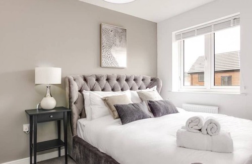 Castle Bromwich Casa | Elegante casa NUEVA - Capacidad 12 - Aeropuerto - NEC