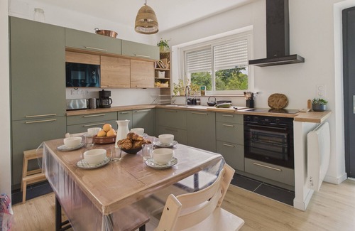 Fouesnant Chalet De Esquí | Lovely house for 6 – Large garden and barbecue