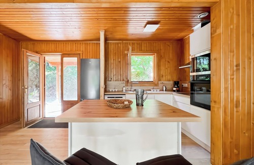 Monsempron-Libos Casa | Lovely House in the woods close to shops