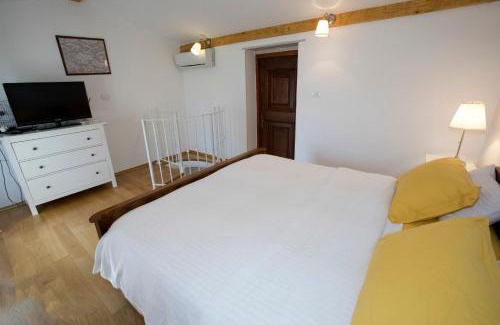 Piran Apartamento | Lovely House with View Over Salt Pans TIMOR