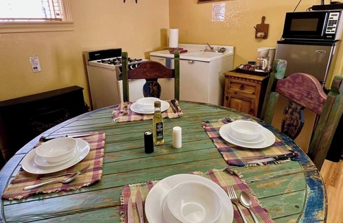 San Lorenzo Apartamento | Lovely Kitchen Suite at Lake Roberts