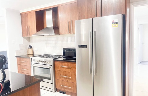 Lake Albert Apartamento | Lovely Lake Albert Escape!