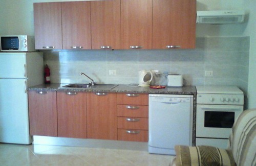 La Pietraia Apartamento | Precioso apartamento grande, cerca de Lido playa y el casco antiguo con wifi y aire acondicionado