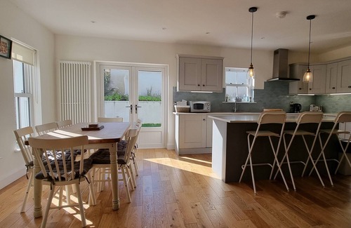 Strangford Casa | Lovely large detached house in central Strangford