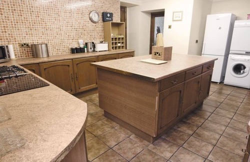 Barmouth Cabaña | Lovely Large Home 10 Minute Walk to Barmouth Beach