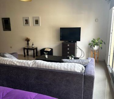 San Fernando Apartamento | Lovely & Lightful Studio with pool