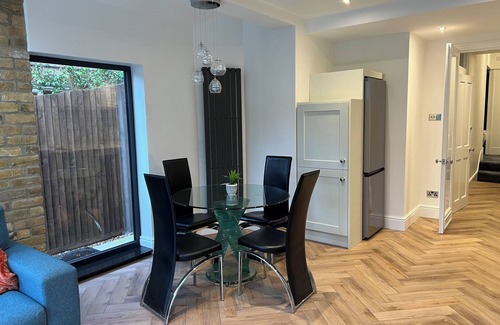 East Finchley Apartamento | Lovely London Garden Flat Close to Underground Station