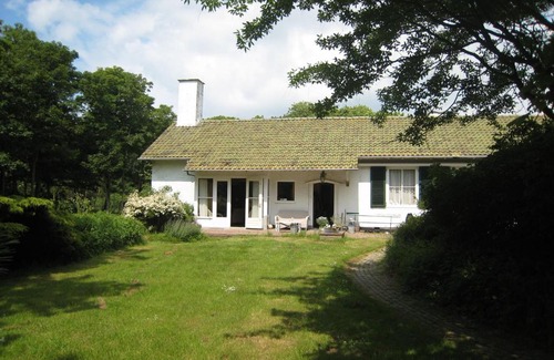 Groot Valkenisse Casa | Lovely mansion in Groot Valkenisse with a garden and bbq