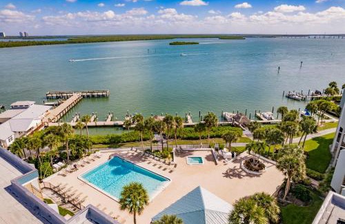 Marco Island Apartamento | Lovely Marco Island Condo with Private Bay View