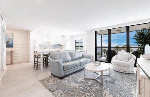 Marco Island Apartamento | Lovely Marco Island Condo with Private Bay View