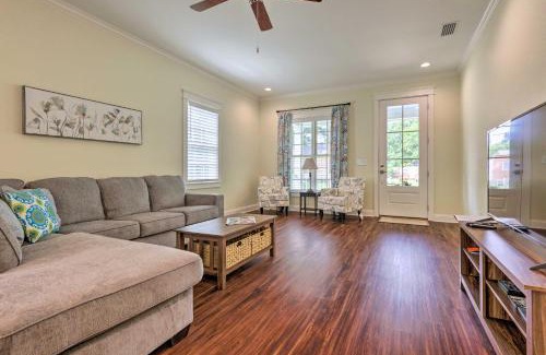 Washington Square Casa | Lovely Mobile Retreat with Deck and Front Porch!