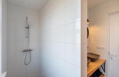 Koudekerke Apartamento | Lovely, modern, 4-person apartment in the heart of Koudekerke