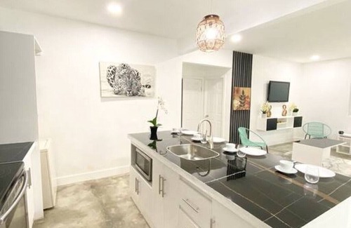 Puerto Cortes Casa | Lovely Modern Home - 5 to 10 Minutes from Beaches