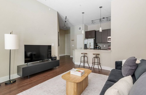 Mueller Apartamento | Lovely Mueller 1BR w/ Pool, W/D & Gym, nr park, by Blueground