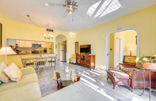Central Naples Apartamento | Lovely Naples Vacation Rental with Shared Pools!