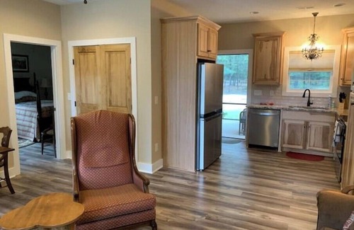 Aiken Casa | Lovely New Cottage on Horse Farm