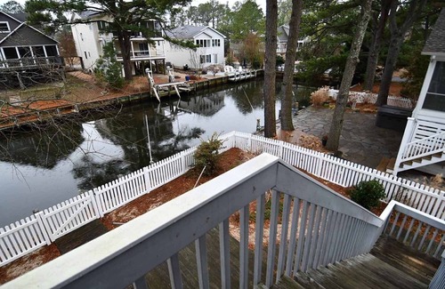 Cat Hill Casa | Lovely NEW Rental on Canal in South Bethany Beach
