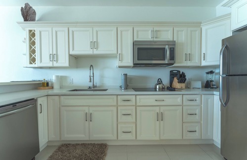 Bodden Town Condominio | Lovely Ocean Front Sea Palm Villa #5