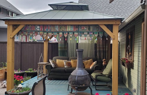 Manito Apartamento | Lovely One Bedroom in Fun Neighborhood Close to Downtown